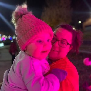 Meet your Posher, Lynsey